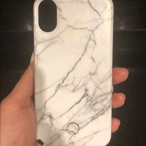 iPhone X lumee case